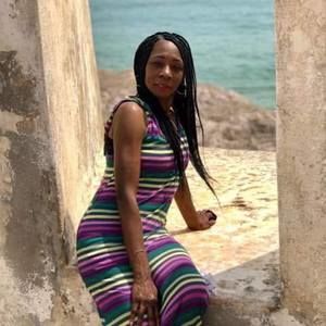 Meet your Posher, Christine